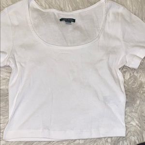 rubbed white cropped t-shirt